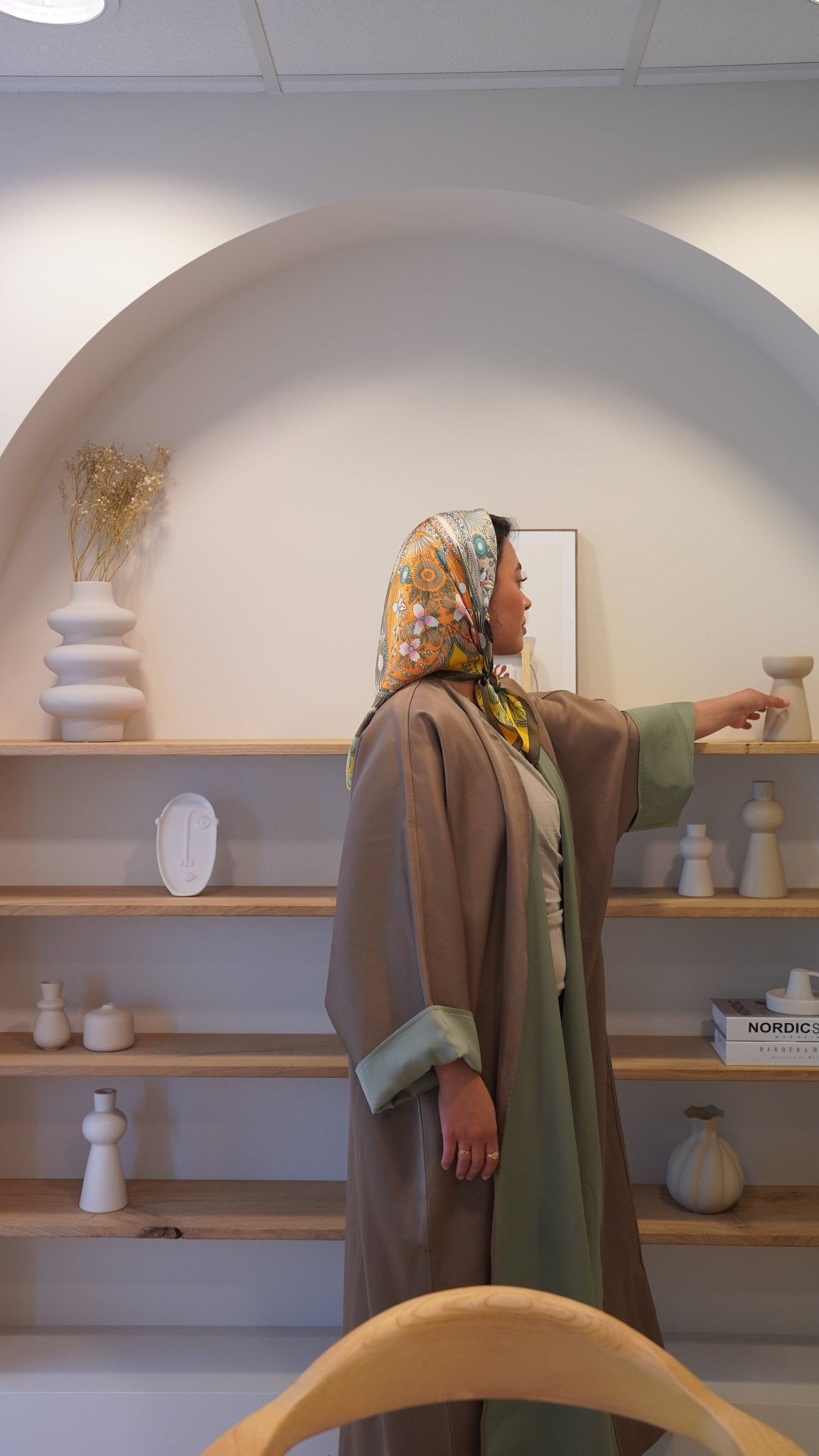 PLIEGUÉ Taupe X Sage Green - Premium Abaya’s from Sahara Soirée - Just €90! Shop now at Sahara Soirée