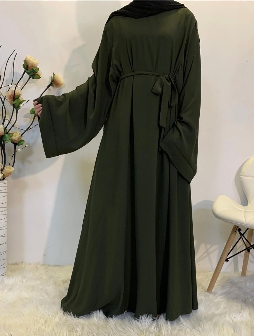 Essentials Premium Abaya - Premium Abaya’s from Sahara Soireé - Just €45! Shop now at Sahara Soirée