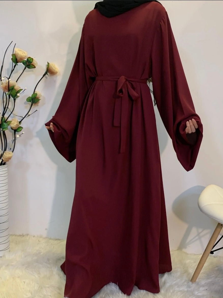Essentials Premium Abaya - Premium Abaya’s from Sahara Soireé - Just €45! Shop now at Sahara Soirée